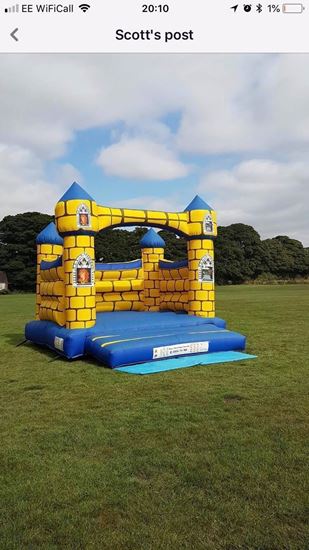 Picture of Adult bouncy castle