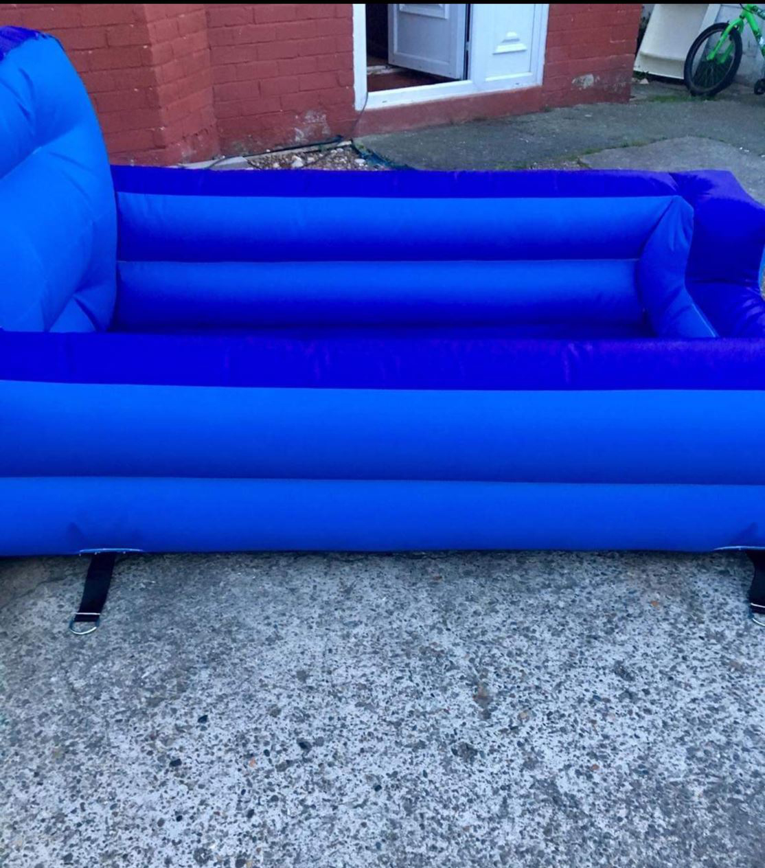 Worksop Bouncy Castle Hire. Giant kids ball pool